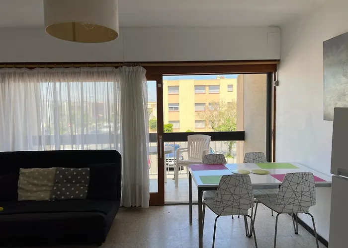 T2 Climatise Avec Parking, Pres De La Plage, 5 Couchages - Fr-1-797-12